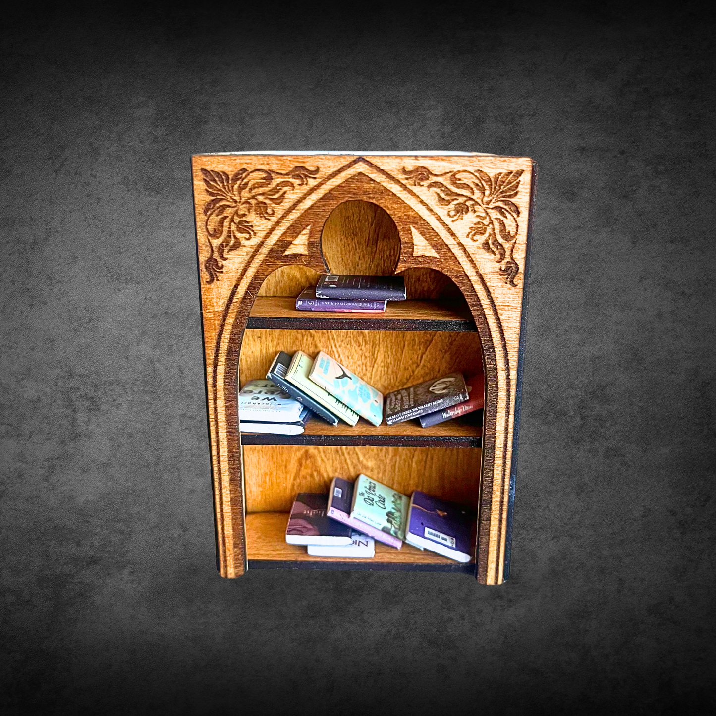 Wooden Desk Organizer with Pen Holder and Bookshelf Design, Decorative Mini Library Storage, Customizable