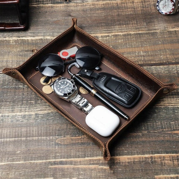 Custom Name Engraved Catchall Leather Tray, EDC Organizer Collapsible Valet Tray Mens, Key Tray Entryway Table, New Home Gift Leather Tray