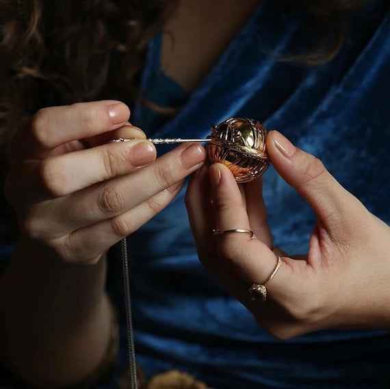 The Golden Snitch Ring Box, Quadball Snitch Ring Earrings jewelry Box, Wizards Magical Winged Ball Ring Box, Ring Box With Wand Chain Key